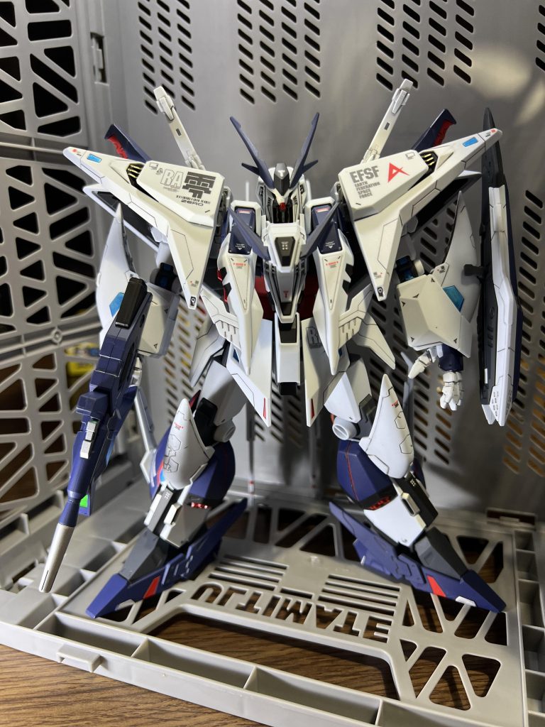 クスィーガンダム零号機  アムロ大尉搭乗機–9枚目/制作者：真樹京介