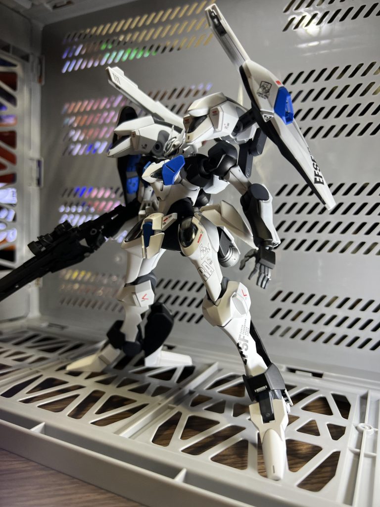 ガンダムファラクト改弐号機–9枚目/制作者:真樹京介