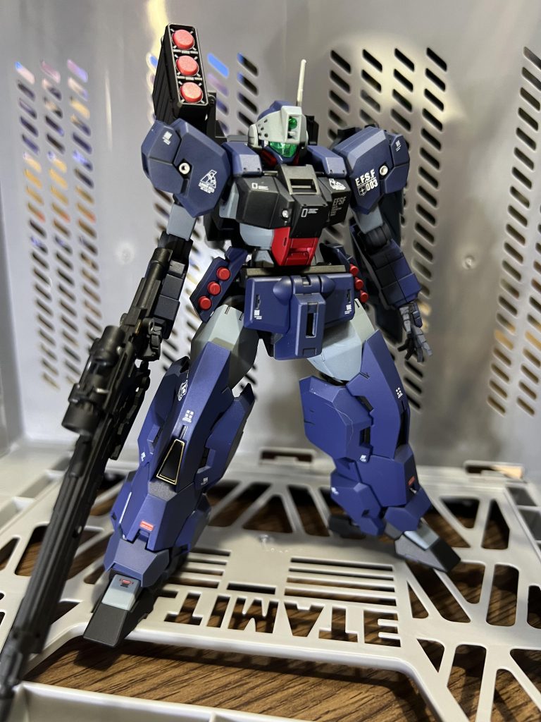 UC0098の世界でもパワー負けすることなく、近接戦闘においても十分戦える量産機...という妄想です✨