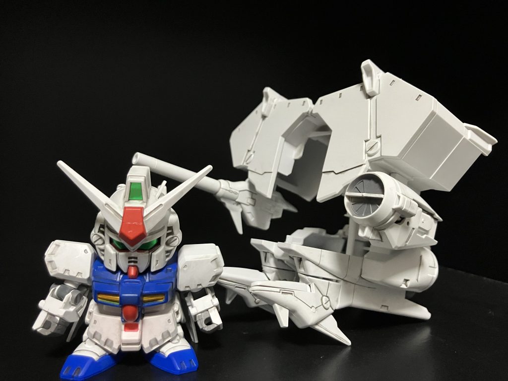 正面から。デンドロビウムとはステイメンとオーキスがドッキングした状態を指します。