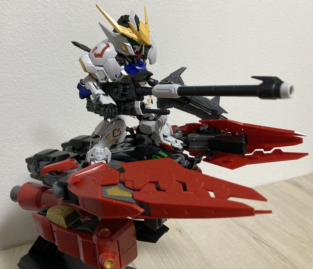 安かったから買ったティフォエウスのクタン双竜型に乗せてみたりして。