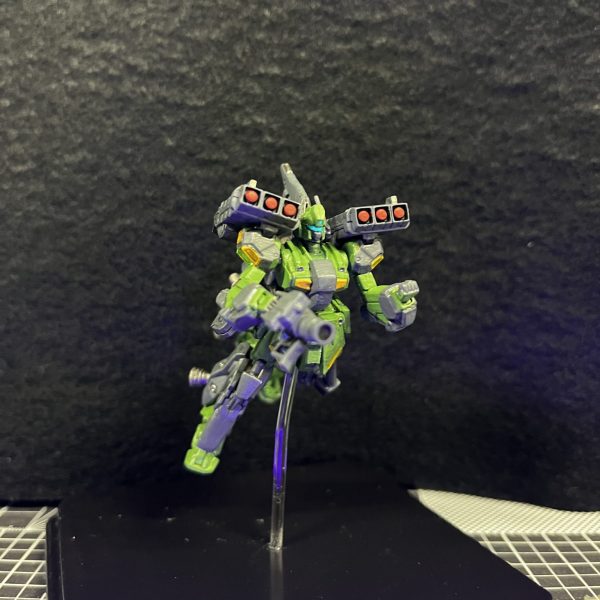 アーティファクト　スターク ジェガン