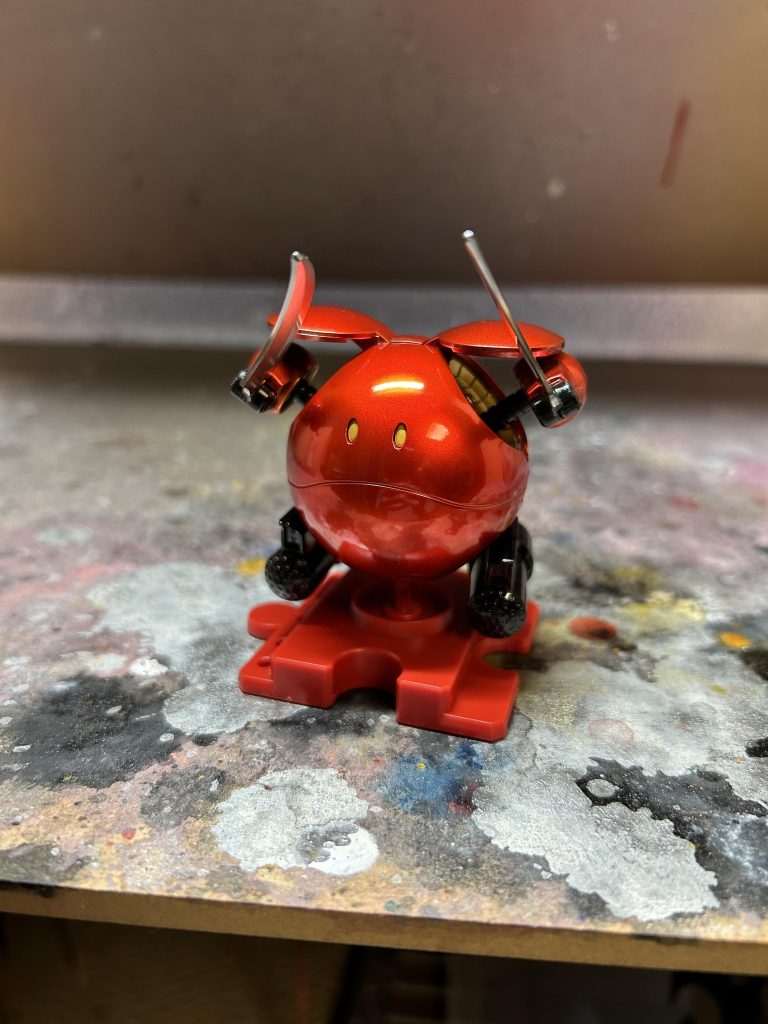 両腕は頑張ってもこれくらいしか上がりません。