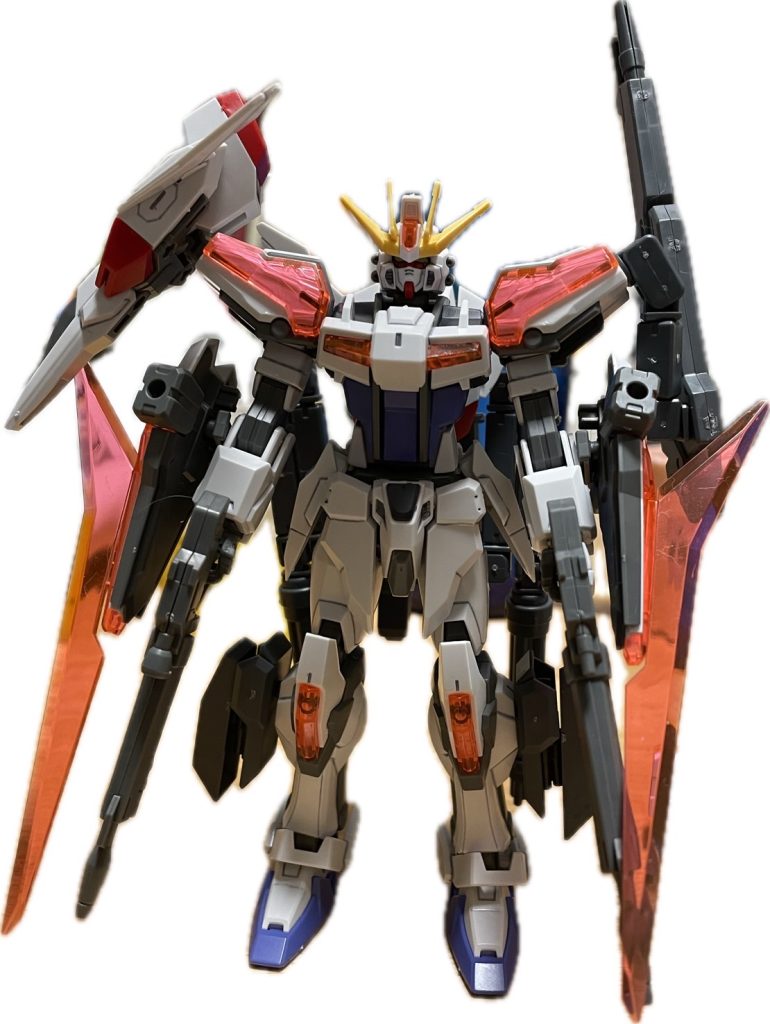 右肩にはエクシードブースター左肩にはパワードアームズパワーダーの背面ライフル両手にそれぞれ、ストライクガンダムのビームライフルとエクシードギャラクシーのシールド左右脚部にパワードアームズパワーダーのガトリングを装備しています。