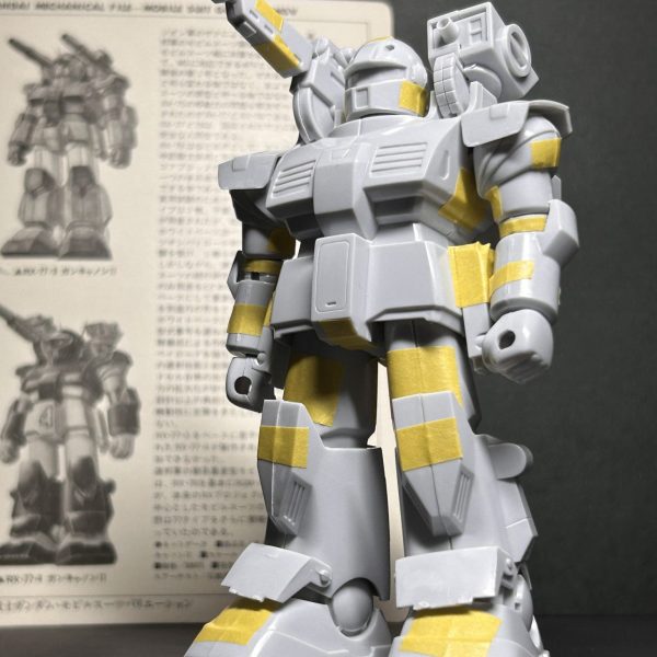 2125893ガンダム 製作3 胴体の加工1