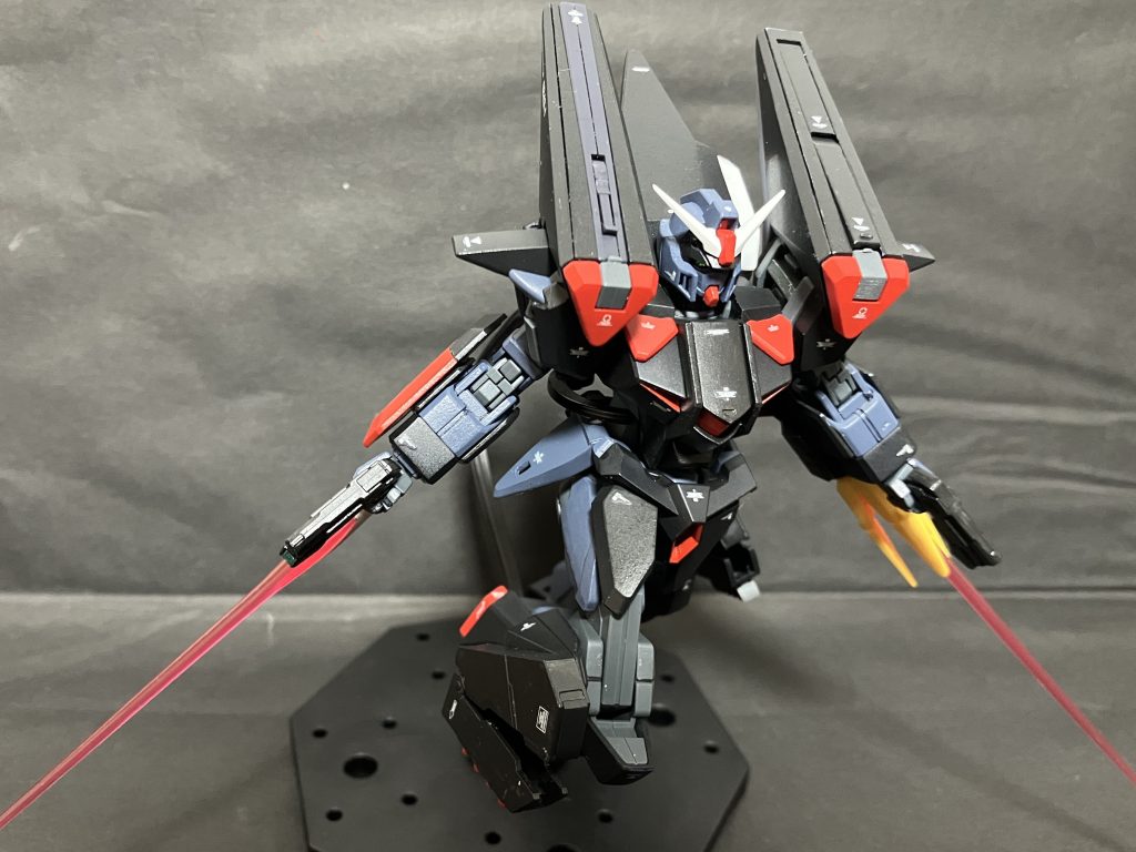 やはりデュエルらしい突貫イメージが良く似合うその為のフルアーマーとも