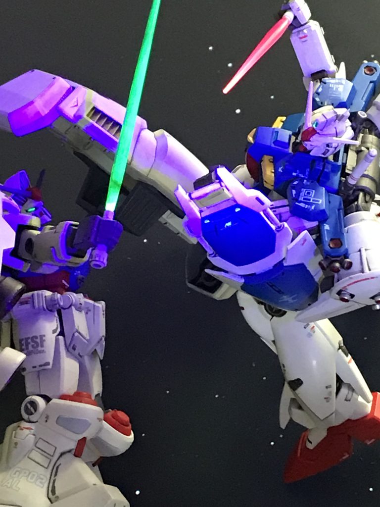 ガトー「所詮貴様とは価値観が違うっ」