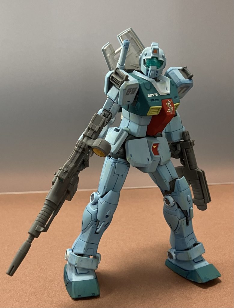 なかなか、勇ましいです。今回は、YouTubeで紹介されていたリアルタッチマーカーを全体に塗って、拭き取っていく作業効率重視の方法を試してみました。