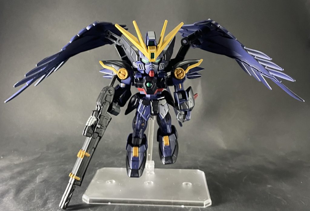 黒っぽい感じにしたいと思い、思い切ってガンダムMk-Ⅱのカラーリングを参考に塗装しました！