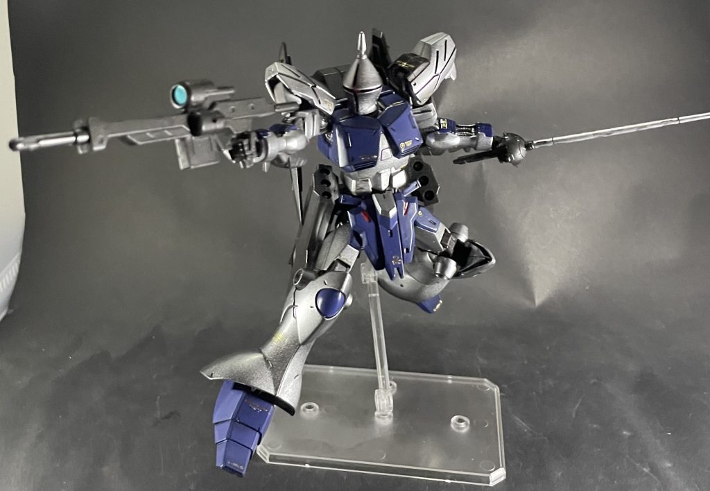 ギャンをベースにして、ギャンの強化型というイメージで制作しました！