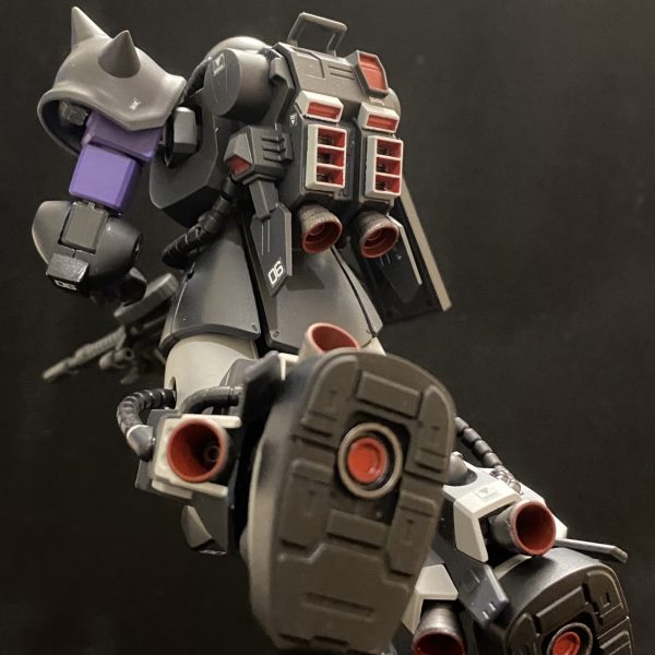 HGUC 高機動型ザク MS-06R-1A 黒い三連星