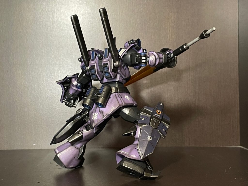 近接格闘線ではお会いしたくない迫力。リバイブギャンがベースなので良く動く。