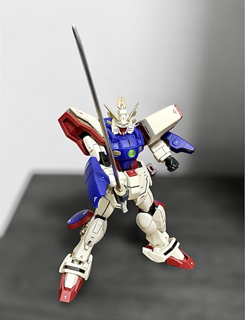 コトブキヤの日本刀を使用しております。省エネルギーでシャイニングフィンガーソードを使える脳内設定です。