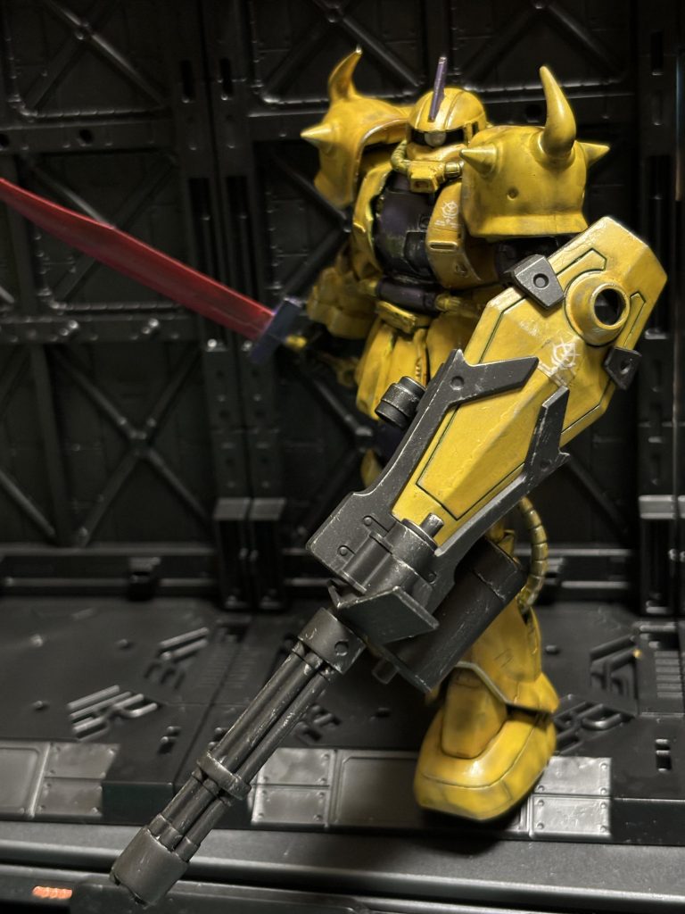 ザクⅡを改修して強化したザクⅡカスタム