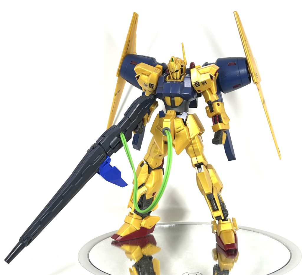 ケーブルはセリアの適当なイヤホンを使用ピンバイスで穴開けて無理やり通してます