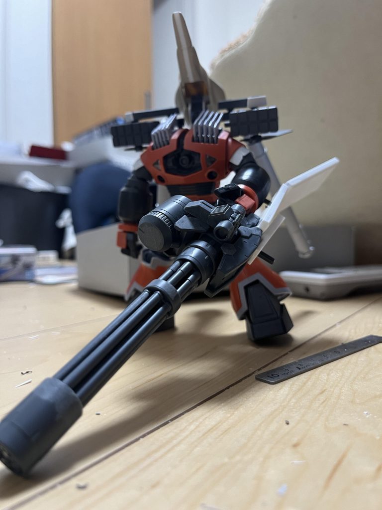 塗装前です。部屋きったねぇ!