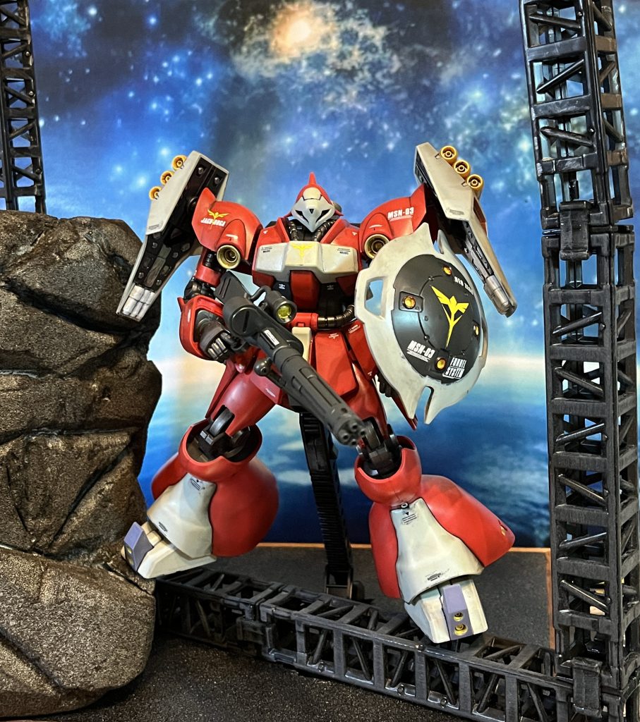 岩を塗ると塗料があっという間に無くなる。鉄鋼は120番の神やすりで磨きました。漂流物をイメージしたジオラマです。