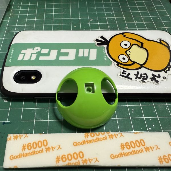 ひたすらやすり…そぅ！ピッカピカのために！写真の限界があるため途中割愛(笑)400,600,800,1000,2000,4000,6000,8000,10000,コンパウド仕上目黒い線をいれてはひたすらこする！ピッカピカのために！！（5枚目）