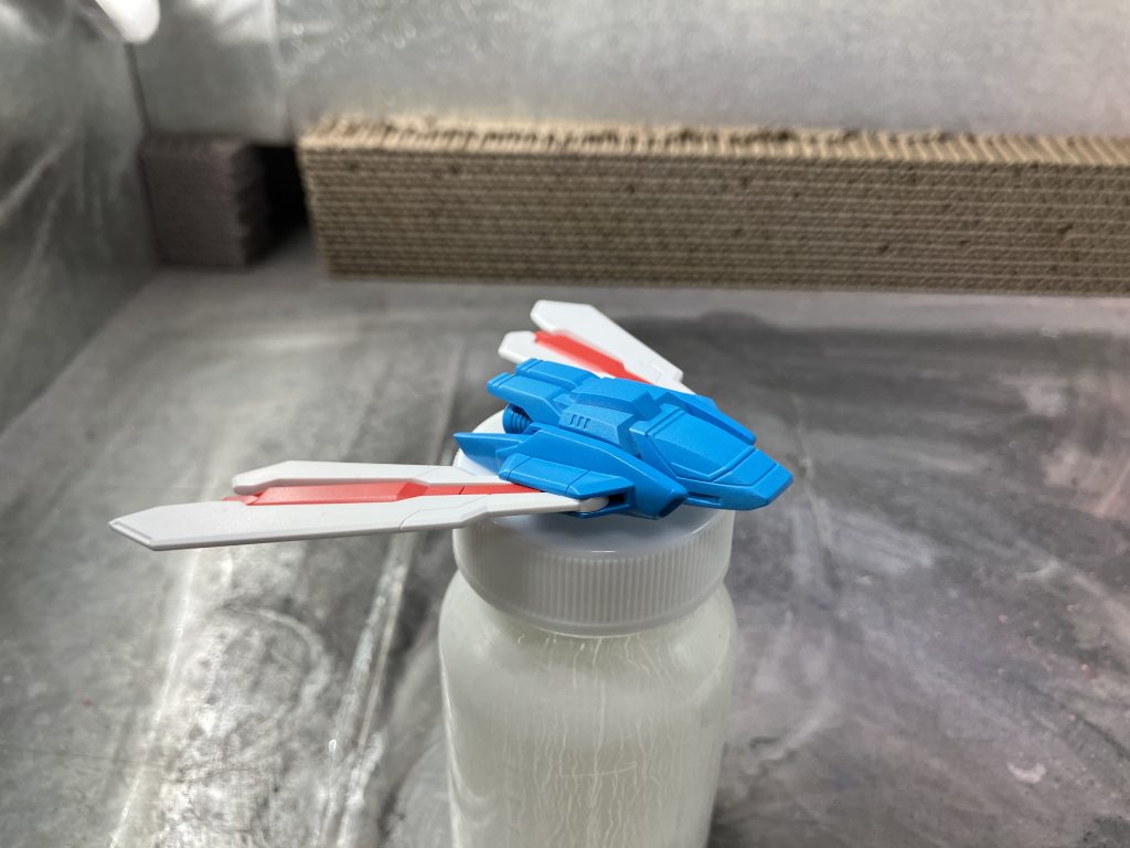 コアランダーも単色。