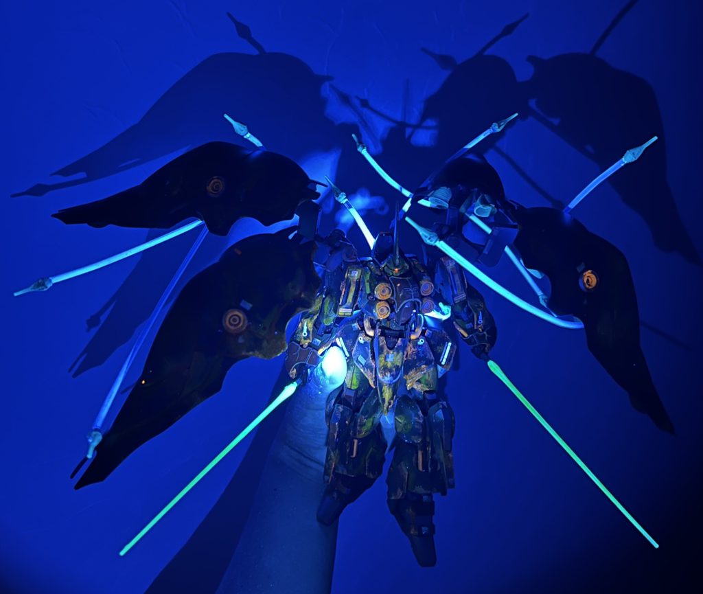 〜クシャトリヤとジェスタのジオラマ風、ファンネルを添えて〜–5枚目/制作者:@k_tukuru