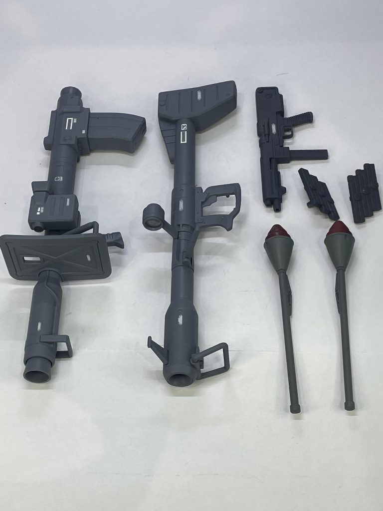 つーかこのドムトローペンを彷彿させる武装。いつの日かMGトローペンとか発売してくれる日を祈ってます。