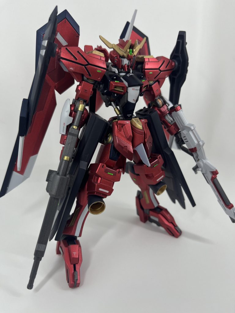 艶消しメタリック塗装です。メタリックレッドを2種類使っているところがポイントです。初のグリーンポイント、椎茸モールドにも挑戦してみました。とてもかっこよくできたと思うので今後も使っていきたい技術です!