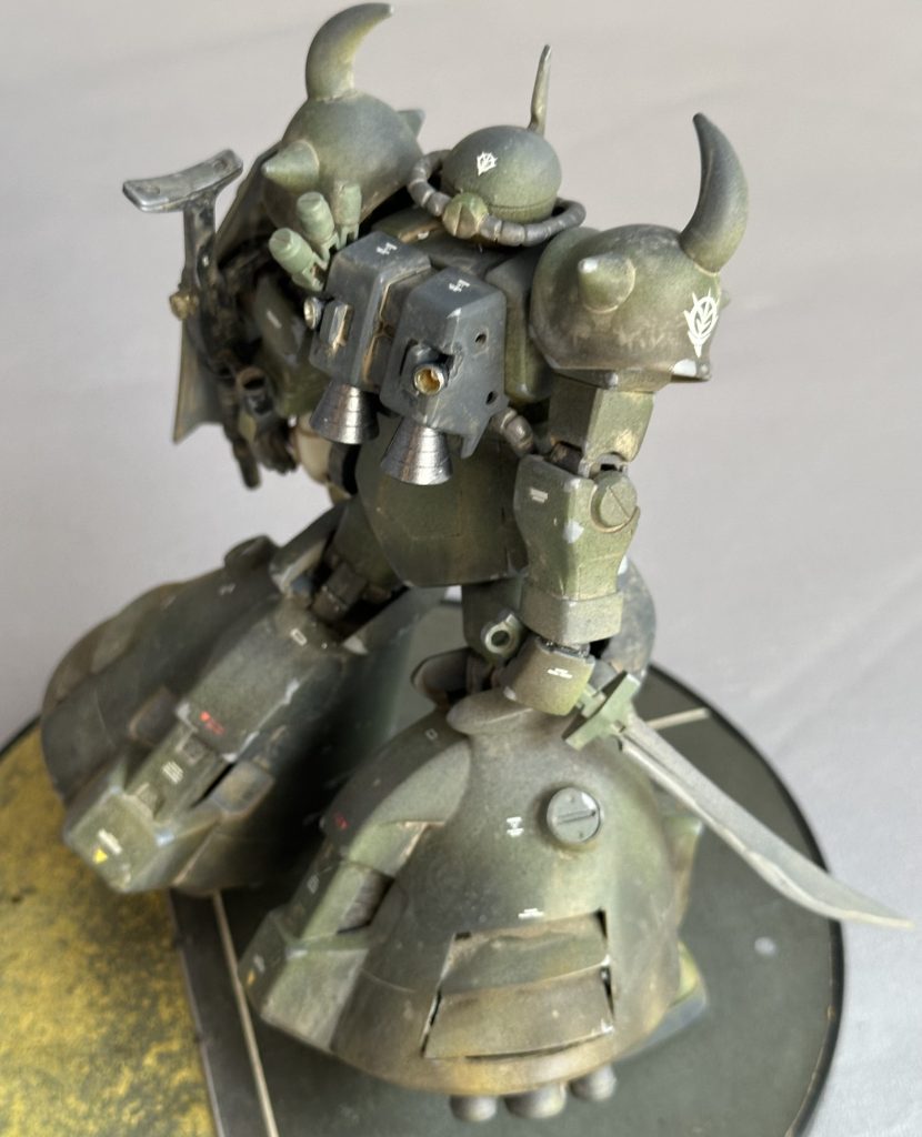 他の「飛行試験型」には付いているスタピライザー、安定翼などはありません。