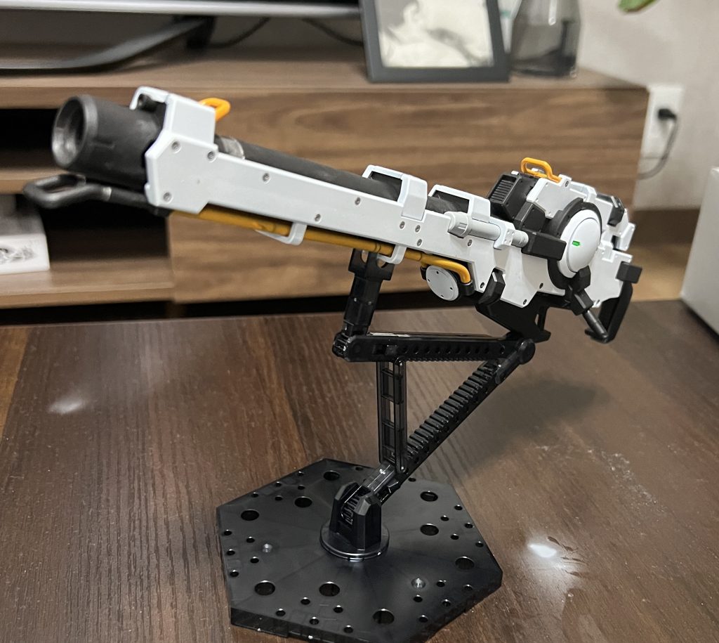 〜Hi-νガンダム　ハイパーメガバズーカランチャーと共に、νガンダムカラーで〜–4枚目/制作者：@k_tukuru