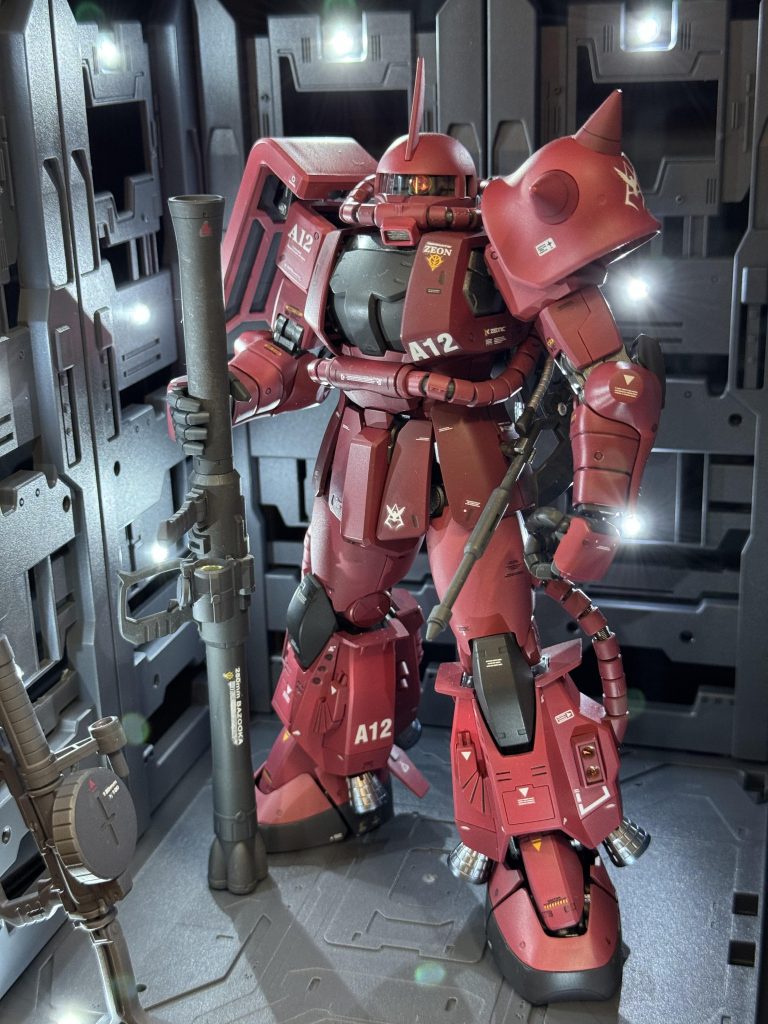 シャア専用高機動型ザクⅡ–5枚目/制作者：@naoking