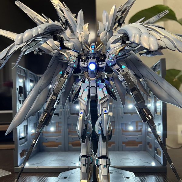 MGウインクガンダムゼロEW Ver.ka スノーホワイト仕様 MG ウイングガンダムゼロEW Ver.Ka スノーホワイト｜赤い彗星