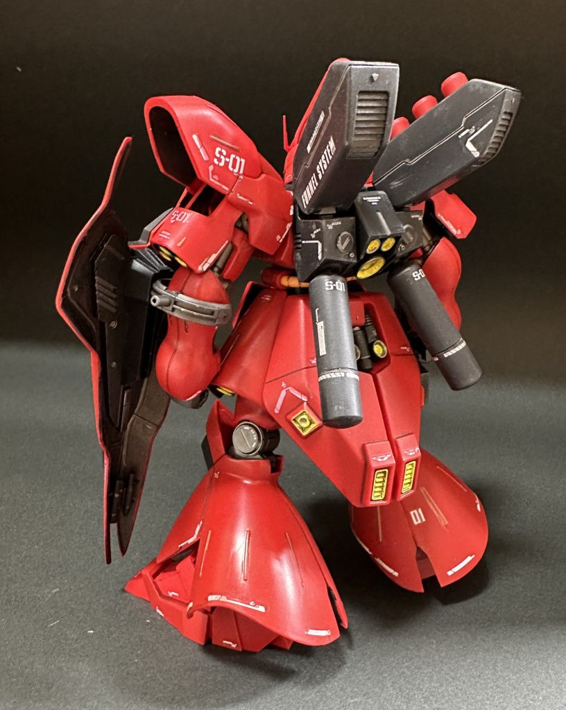 全体のずんぐりした感じはHGの方が出ているかもしれませんね。