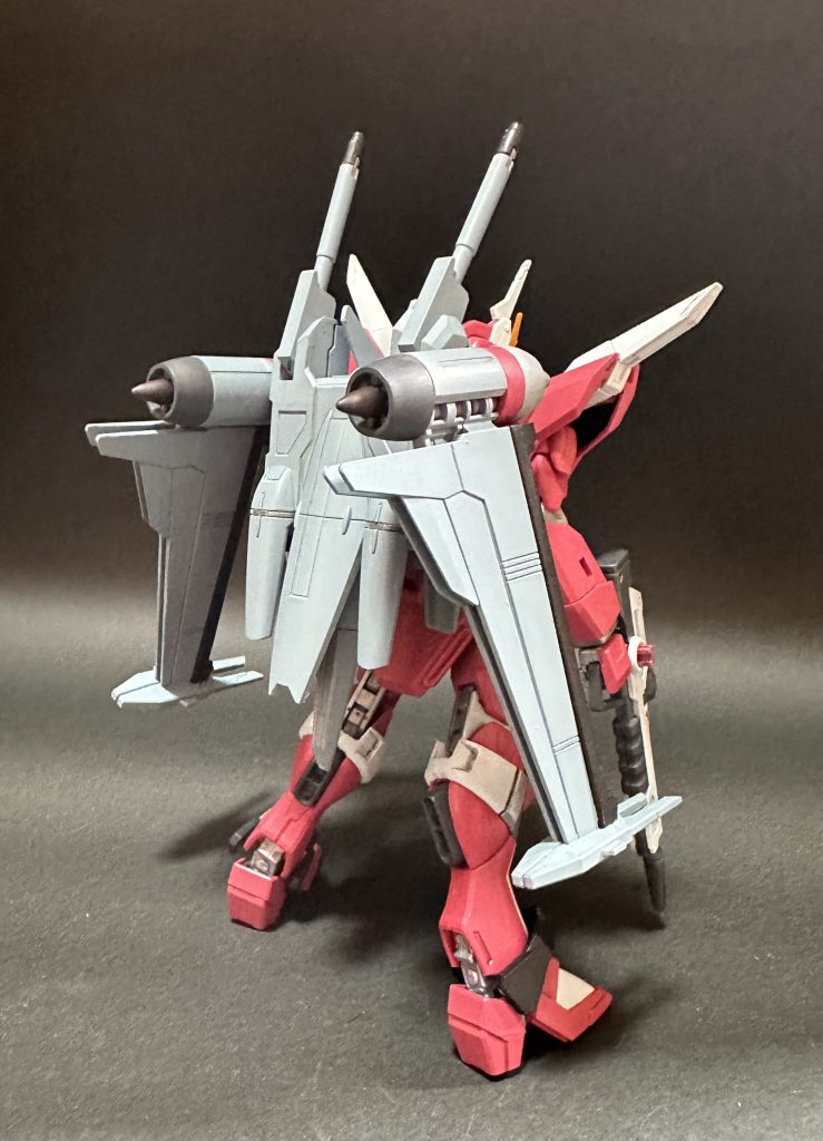 以前にイージスガンダムを塗装した折のカラーを引っ張りだしてきましたが、案外よい色になりほっとしています。