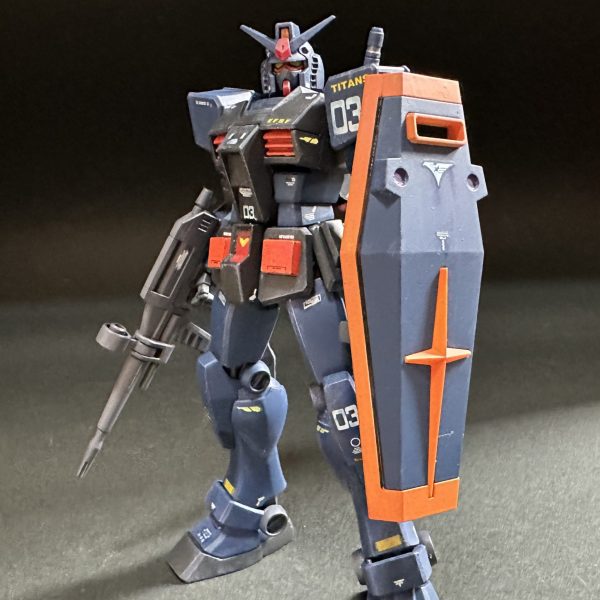 【EG】RX−78ガンダム　狂四郎リズペクトカラー　ガンプラ　ジャンク　組立済み EG】RX-78ガンダム ガンプラ ジャンク 組立済み 夏季迷彩 リアル
