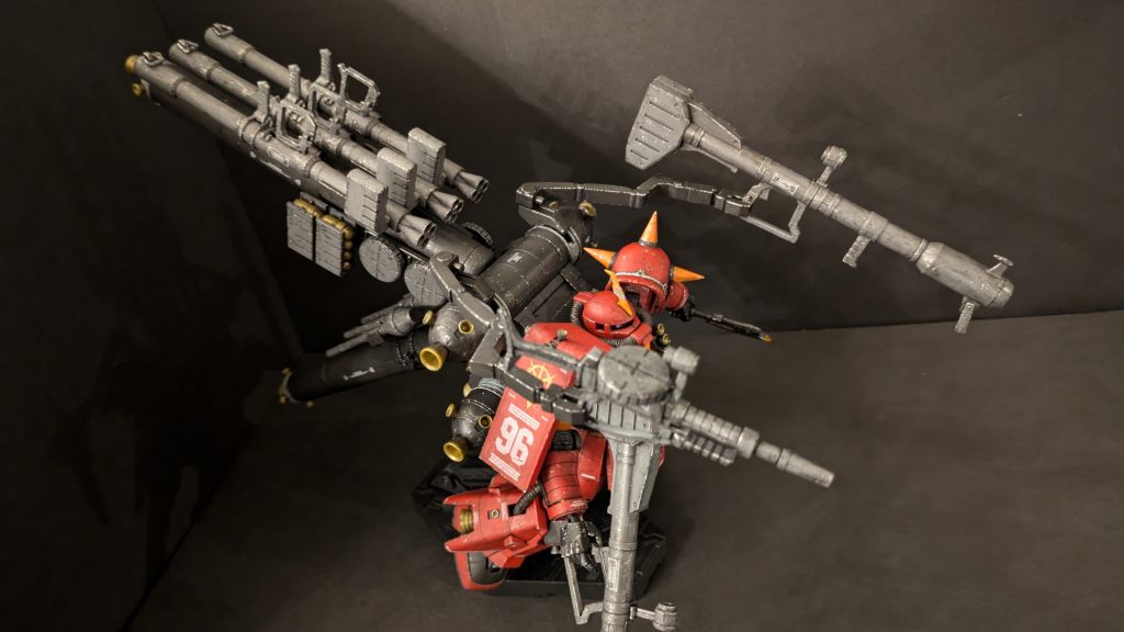 個人的にはこれが最も好きなアングルです。モノアイが横まで向くようになった関係で、自己満足度の高い写真にできました。