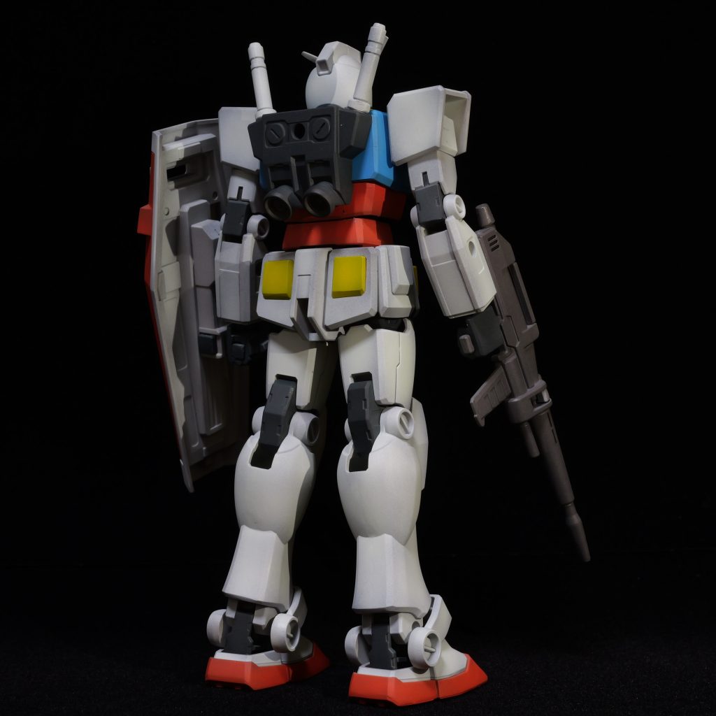 EG ガンダム 1/144–4枚目/制作者：ギレンシデン