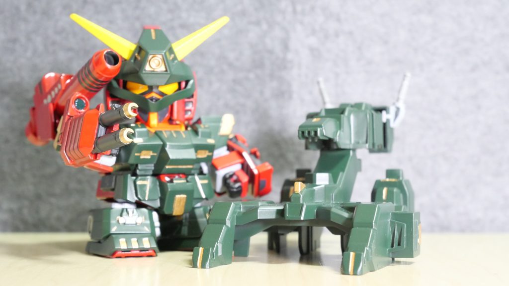 フルアーマー&Gベース!Gベースにはアーマーを付ける事も!?1つのキッドで3Ver.楽しめるなんて嬉しいですね!