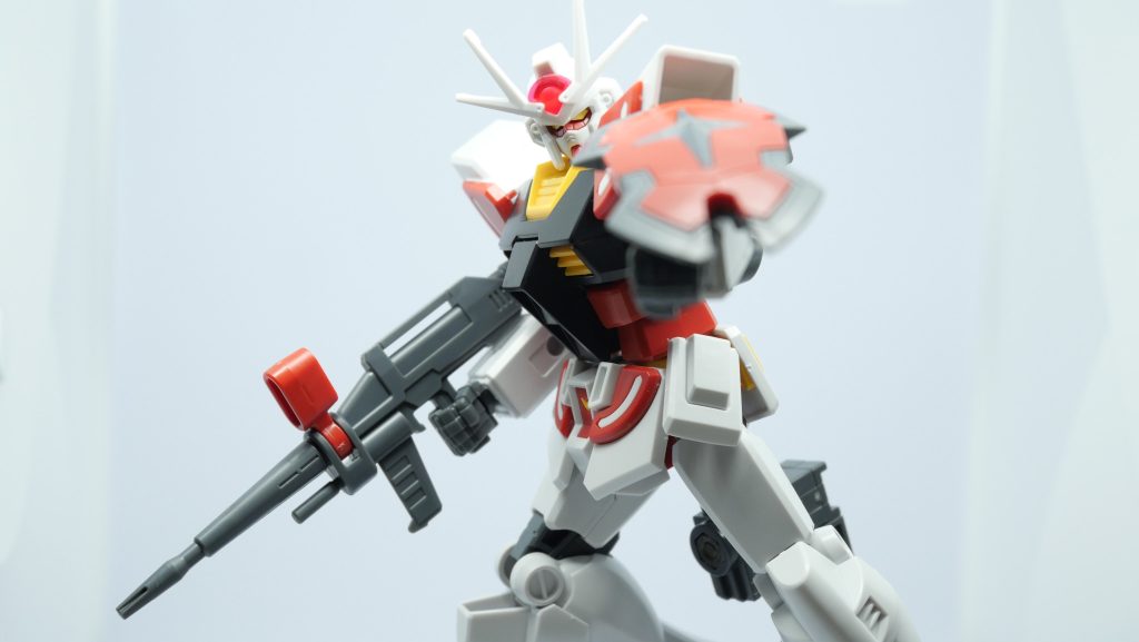 他のポーズも！ 撮影後に気付きましたが... 腰部パーツの向きがなんとなく気になりますね。 動きのある写真は難しいです。