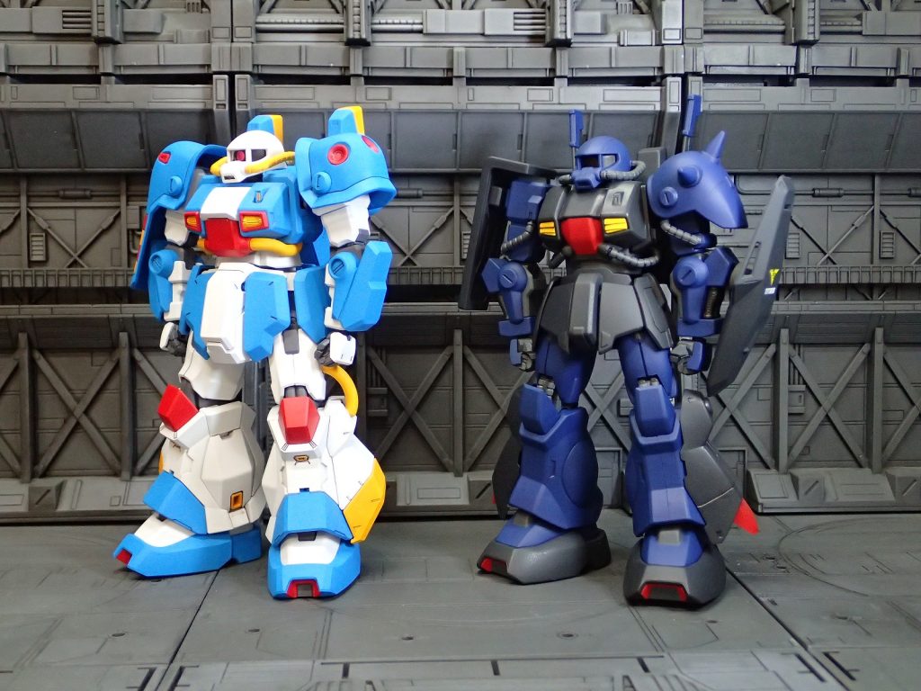 HGUCハイザックとの比較　正面