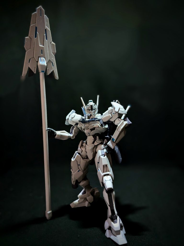 決闘では近接してガッツリ殴って終わらせこの決めポーズ。