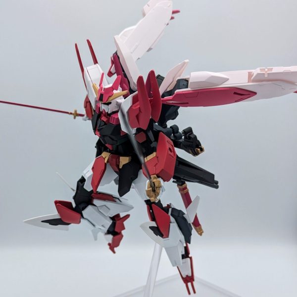 百鬼あやめ専用シュヴァーレイガンダム