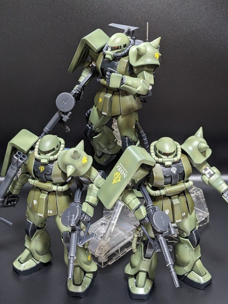 MG ザク2　3機制作