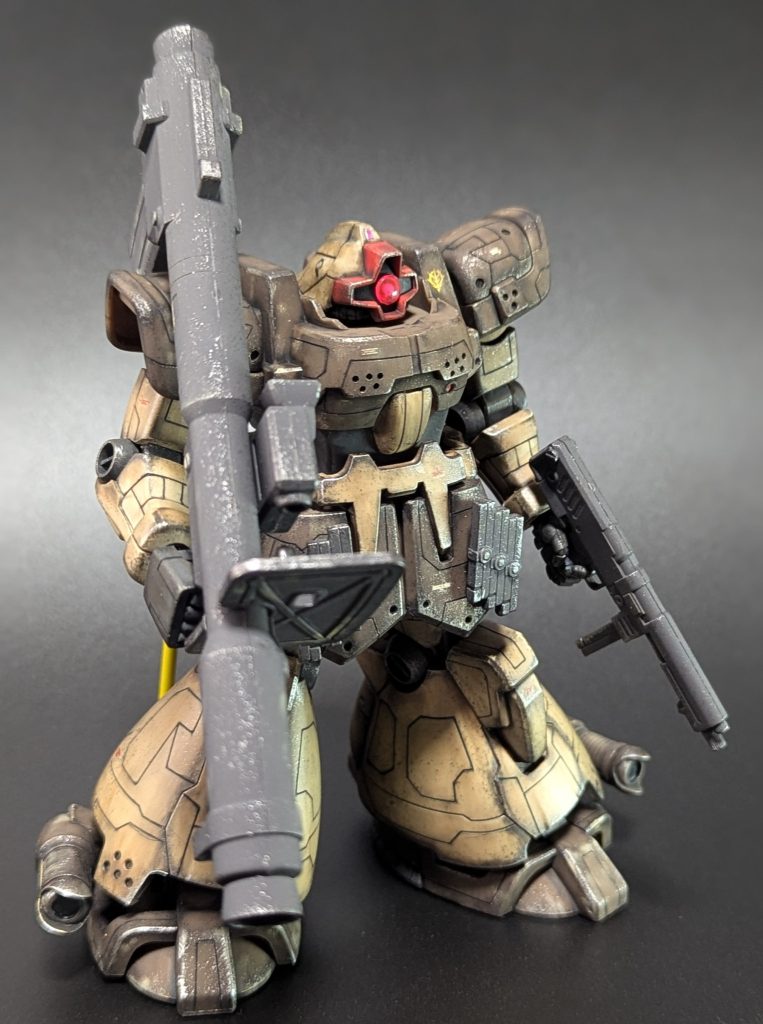 塗装したのはモノアイ周り、脚部ダクト部、拡散メガ粒子砲、ヒートサーベルになります