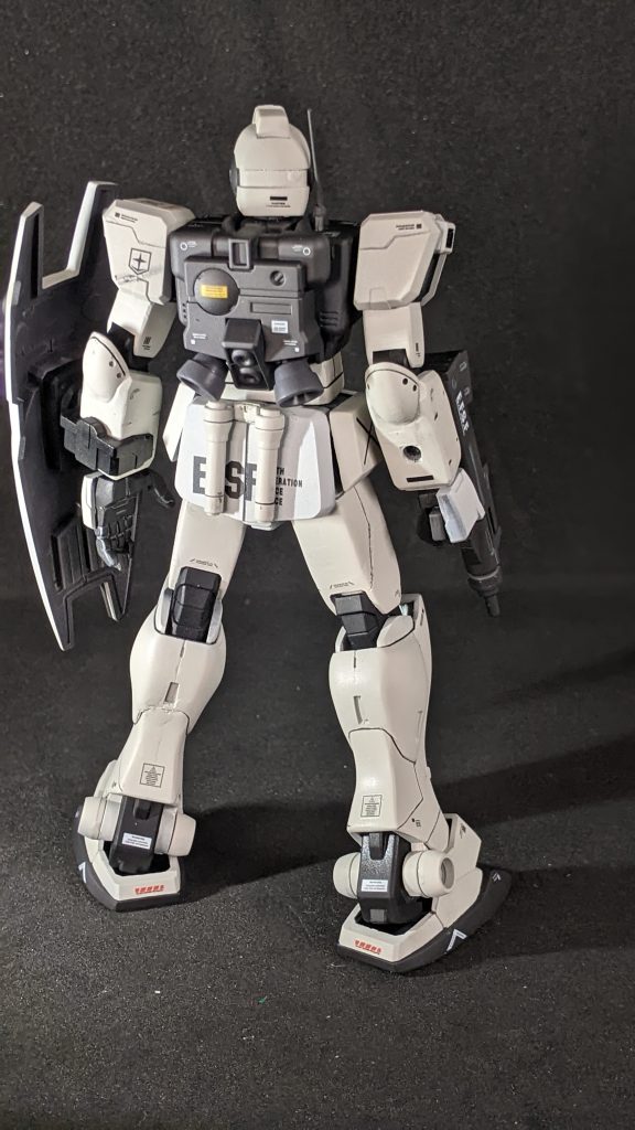 機体カラーとバックパックが宇宙仕様とは異なる位で、同じような工程で作成しました。