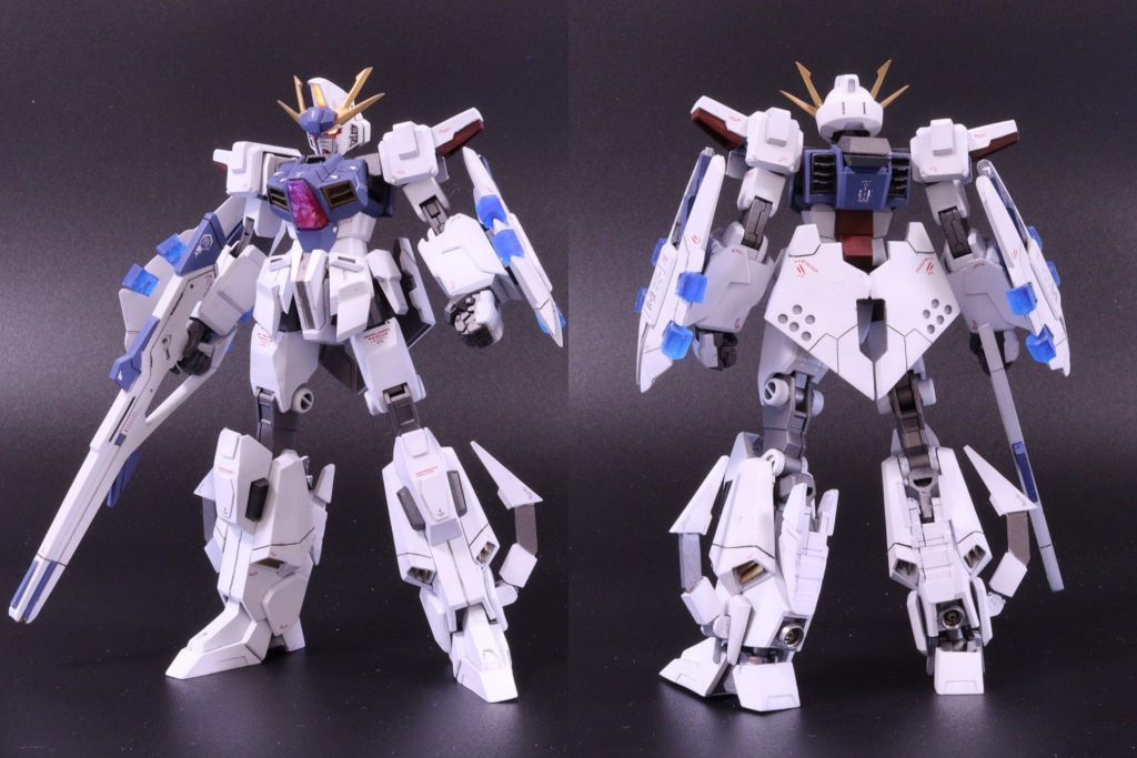 【デミオデュッセウス 】アーマー装着時です。この状態ではコンポジットウェポンは腕武装になります。固定方法はネオジム磁石です。この形態でもバランスよく見えるように意識しました。