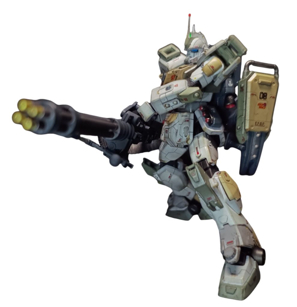 キャリングリフトに追加したステーにシールドを付ければ、両手持ちもでも邪魔になりません。