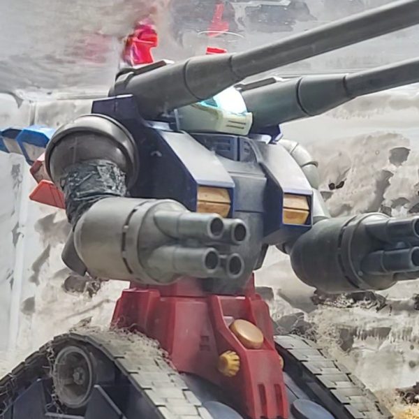 ガンタンク(コアファイター付き)　100均ケースジオラマ