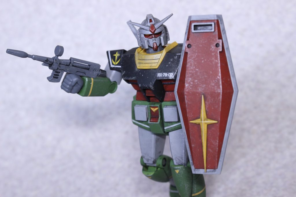 あと最近手頃な価格の充電式エアブラシを買ったので今回はそれの練習も兼ねて塗りました。良いですね、充電式エアブラシ。サクッと使えるので軽く塗りたい時なんかに便利ですしコンプレッサーの音が小さいので深夜に使ってもあまり問題はありません。さすがに据え置き型コンプレッサーと比べるとパワーが違うのでこの辺は使い分けかな?今まで比較的シンプルなトリガー式を使っていたのでダブルアクション式のハンドピースに四苦八苦、何回か使ってみてなんとかコツを覚えてきました。