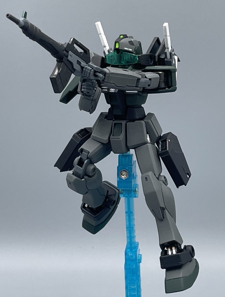RGM-79 G/S GM COMMAND SNIPER 名無し隊における狙撃を担当するジムコマンド・スナイパー。敵機を正確に狙撃するべく、大型のライフルから小型のピストルまで様々な重火器を装備する。好感度センサーによって、狙撃命中精度が通常のジムコマンドから飛躍的に高められている。※以下、会話文などはSNIPERの頭文字であるSとします。詳しくは↓↓https://gumpla.jp/hg/2122624       ー Mission Start ー