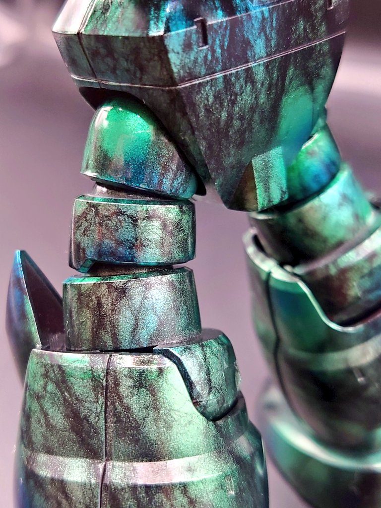 パーツに乗せた網目が細すぎて黒が目立つ感じに。もっと網目を大きくすればと反省。