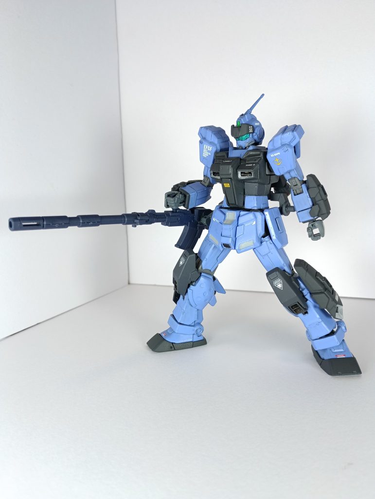 180mmキャノンは付属していたので、砲撃シーンは再現可能です。